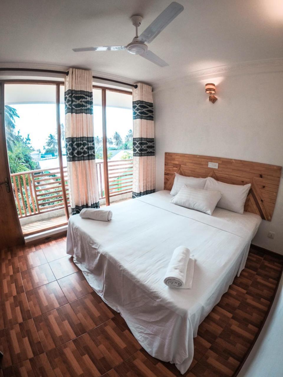 Seena Inn Fulidhoo Exterior photo